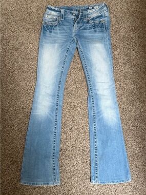 Light wash miss me jeans